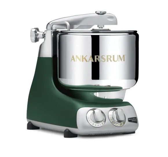 A Canadian Ankasrum Mixer in Forest Green.