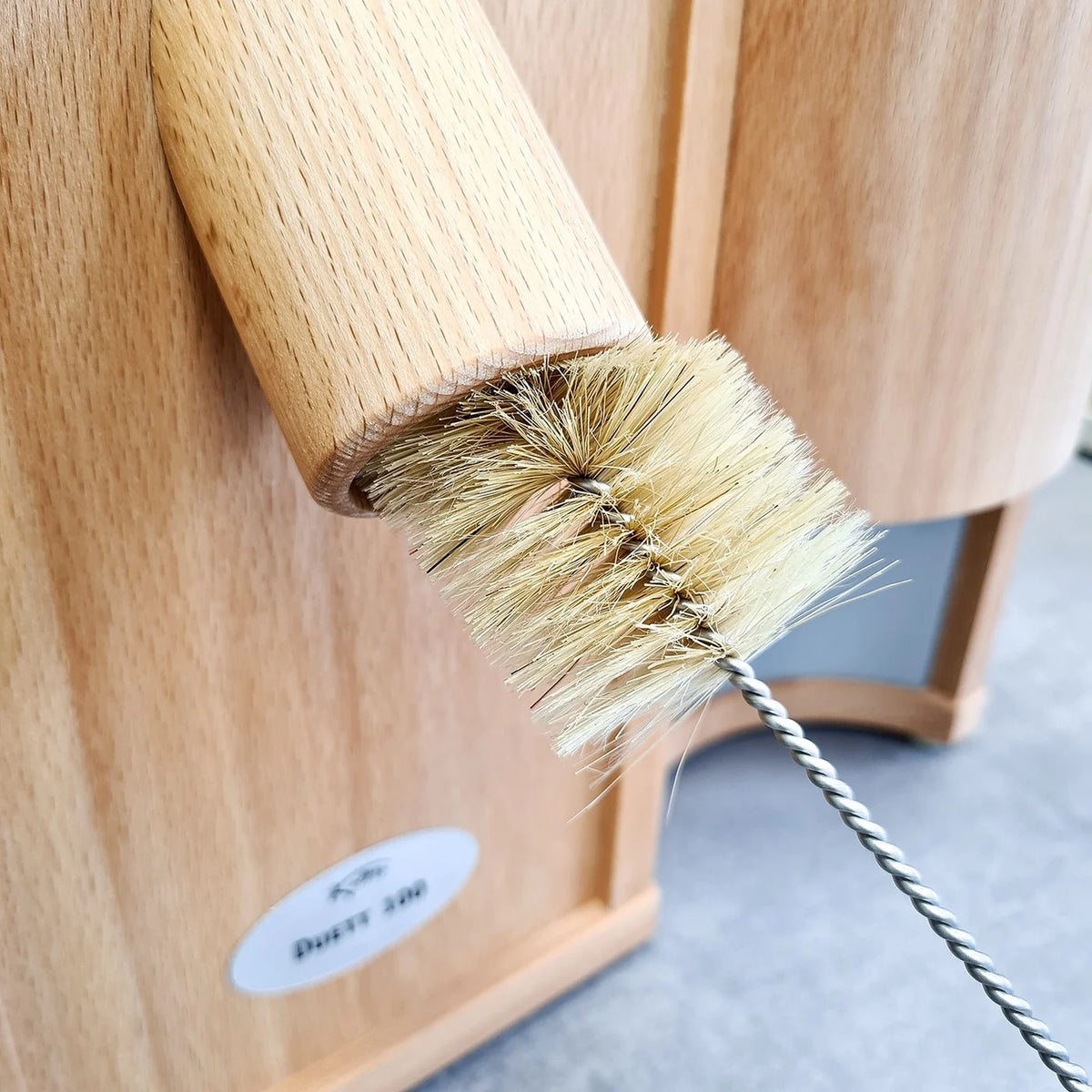 Komo Cleaning Brush